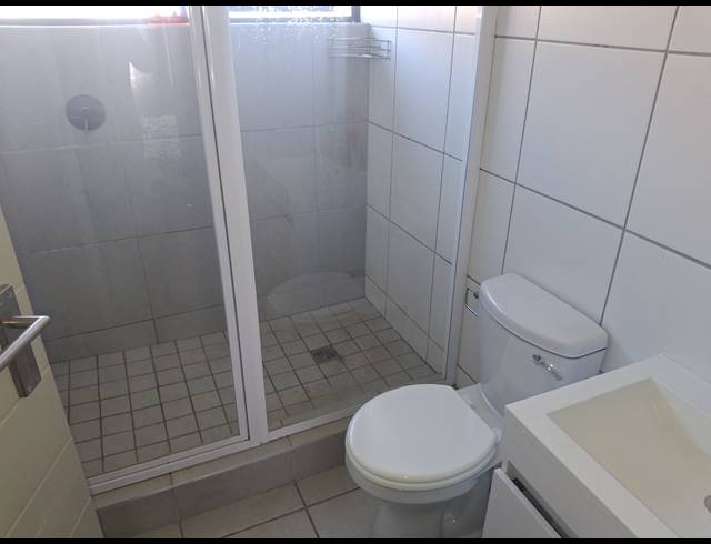 3 BEDROOM FREEHOLD FOR SALE IN ALBERTSDAL